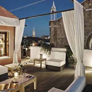 Bed & Breakfast Bloom Settimo Cielo, Venetië
